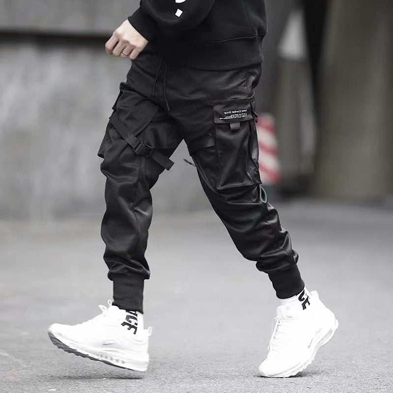 men-streetwear-cargo-joggers-ribbons
hip-hop-harem-pants-men-black
male-model-wearing-cotton-track-pants
ribbed-bottom-joggers-mens-pockets