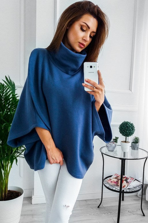 women-plush-lined-cardigan-sweatshirt-black
warm-winter-fake-two-piece-top-blue
model-wearing-batwing-long-sweatshirt-grey
cozy-autumn-winter-button-up-cardigan-green