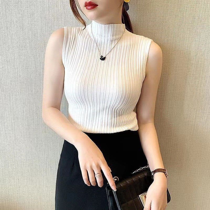 women-sleeveless-camisole-black
summer-cami-top-apricot-color
model-wearing-solid-color-camisole
womens-polyester-sleeveless-top