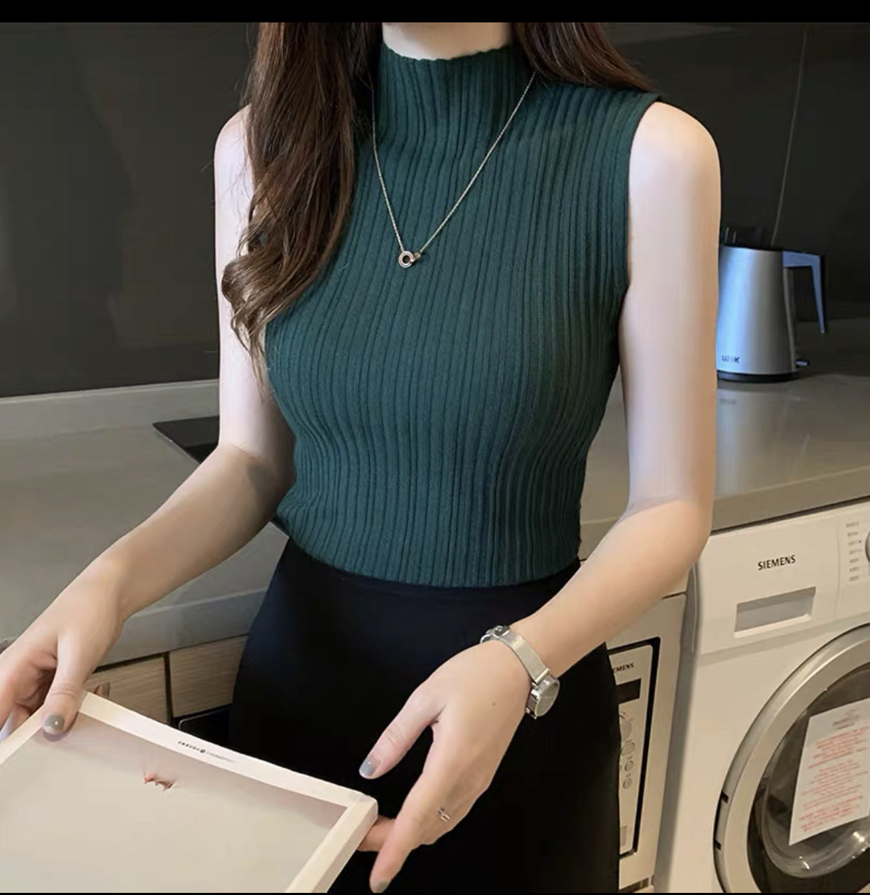 women-sleeveless-camisole-black
summer-cami-top-apricot-color
model-wearing-solid-color-camisole
womens-polyester-sleeveless-top