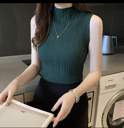 women-sleeveless-camisole-black

summer-cami-top-apricot-color

model-wearing-solid-color-camisole

womens-polyester-sleeveless-top